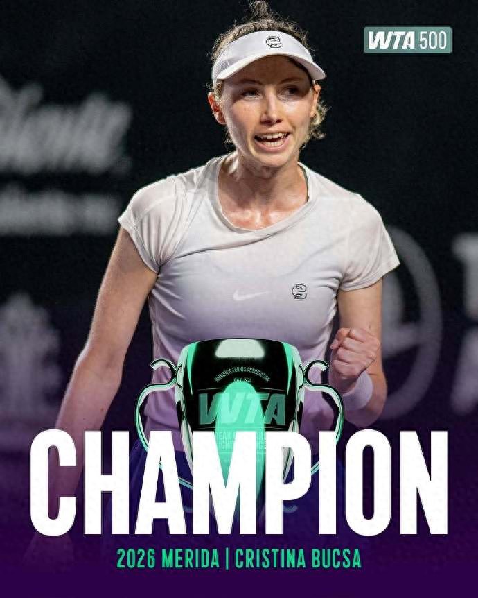 Zheng Qinwen practices with Naomi Osaka! IW quarterfinal points to defend.