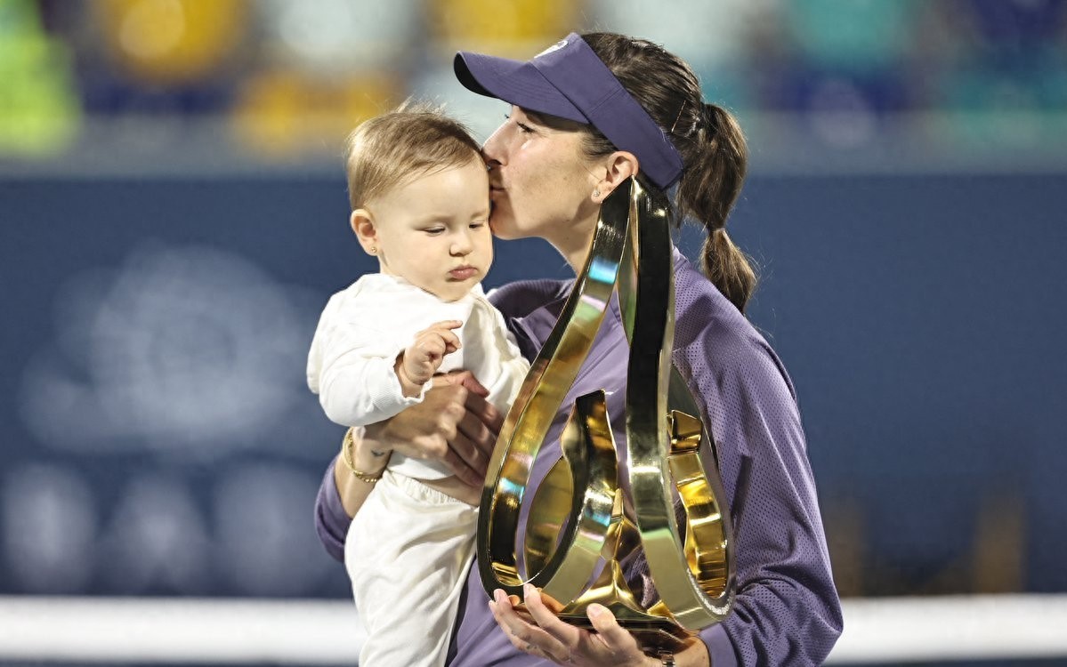 Kvitova's first-round exit at the French Open: The dilemma of a postpartum comeback and the idea of gender equity in women's tennis