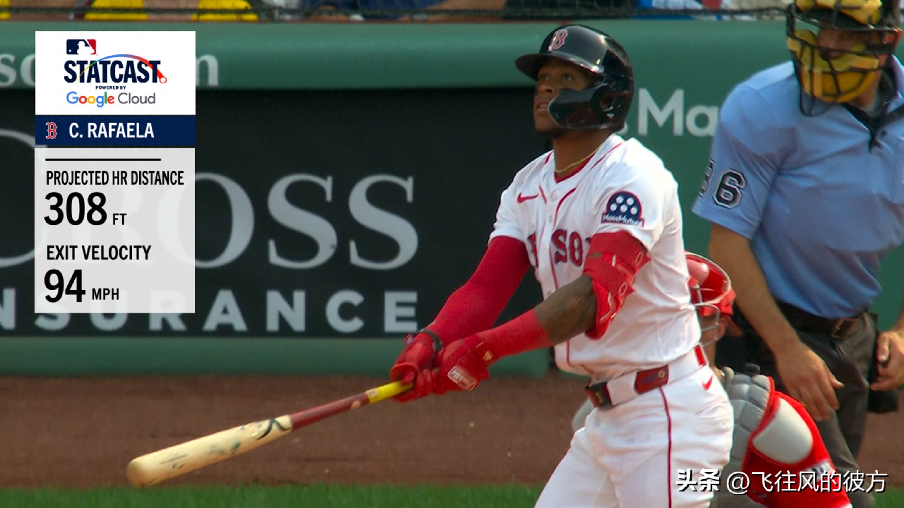 Only 308 feet away! Witness the shortest bye home run in history