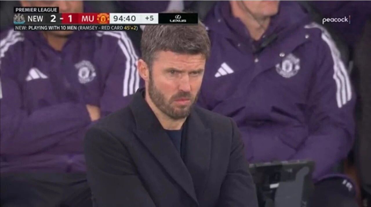 Manchester United's 39-day talent in two matches, Carrick urges players to reflect! Playing 10 fewer games and with an extra man, yet outrun by Newcastle.