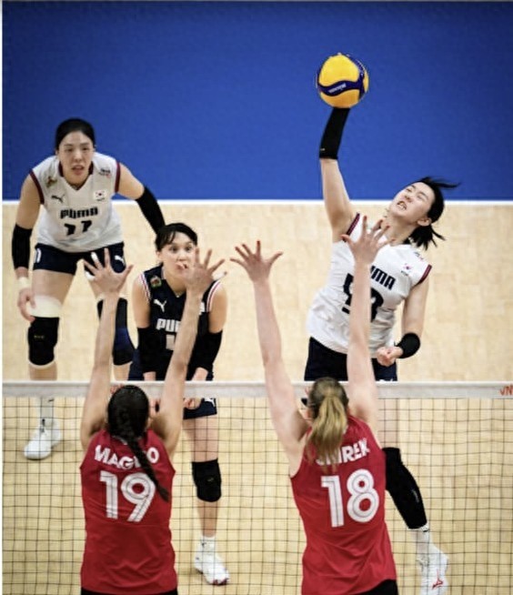 After defeating Canada in 5 games, the South Korean women's volleyball team, which is hard to find, finally won the first victory in the VNL in 2025