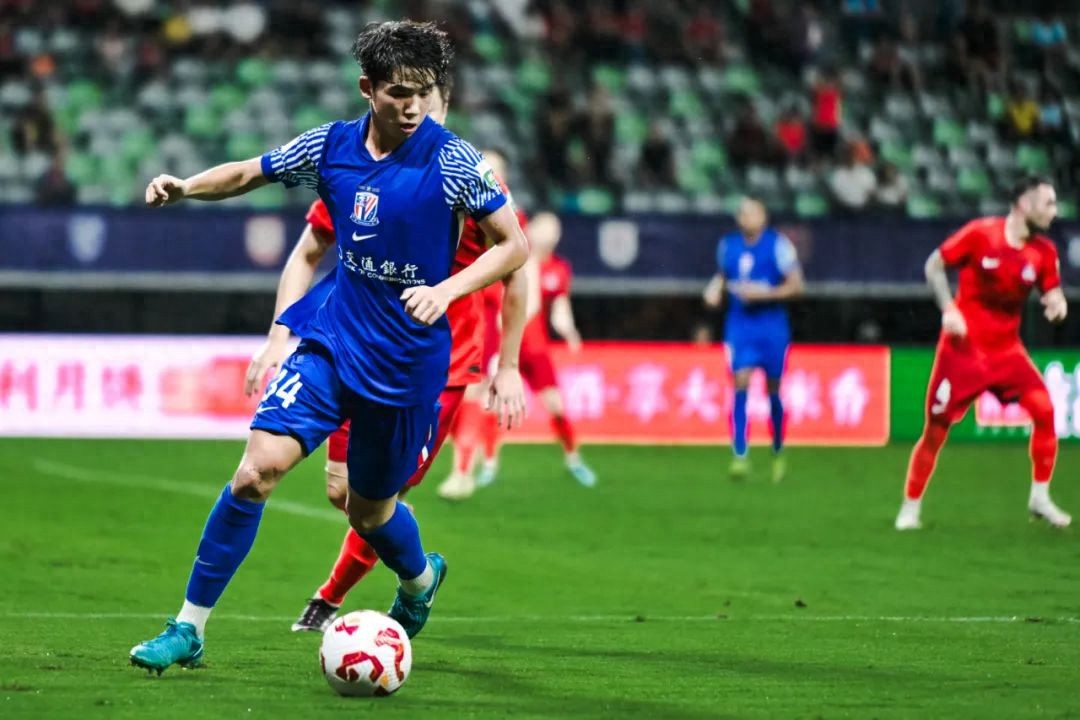 2-1 to end a three-game losing streak! Shenhua survived the storm and temporarily returned to the top of the list