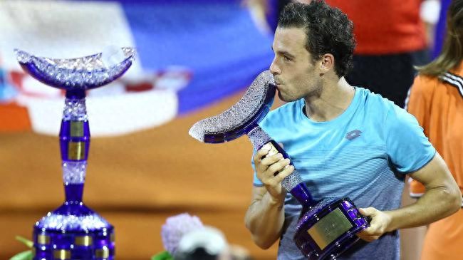 They once shone in the second week of Grand Slams, yet were eliminated early in the Australian Open qualifiers.