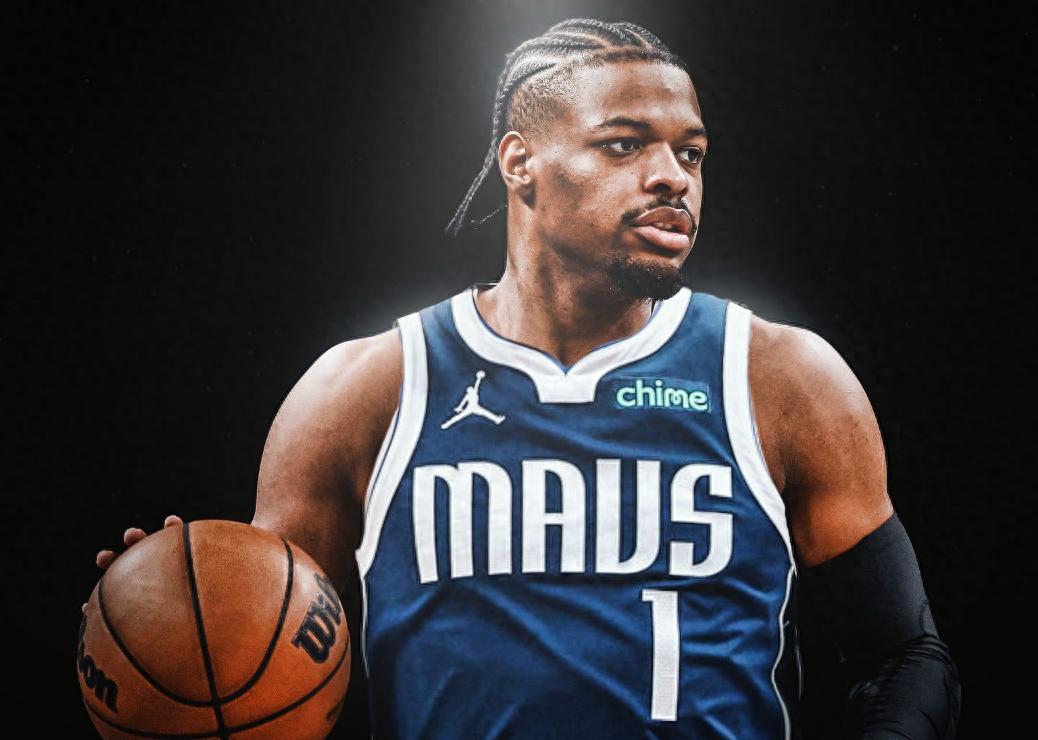 Returning to his former team! Dennis Smith Jr. signs a one-year deal to rejoin the Dallas Mavericks after playing for Real Madrid last season.