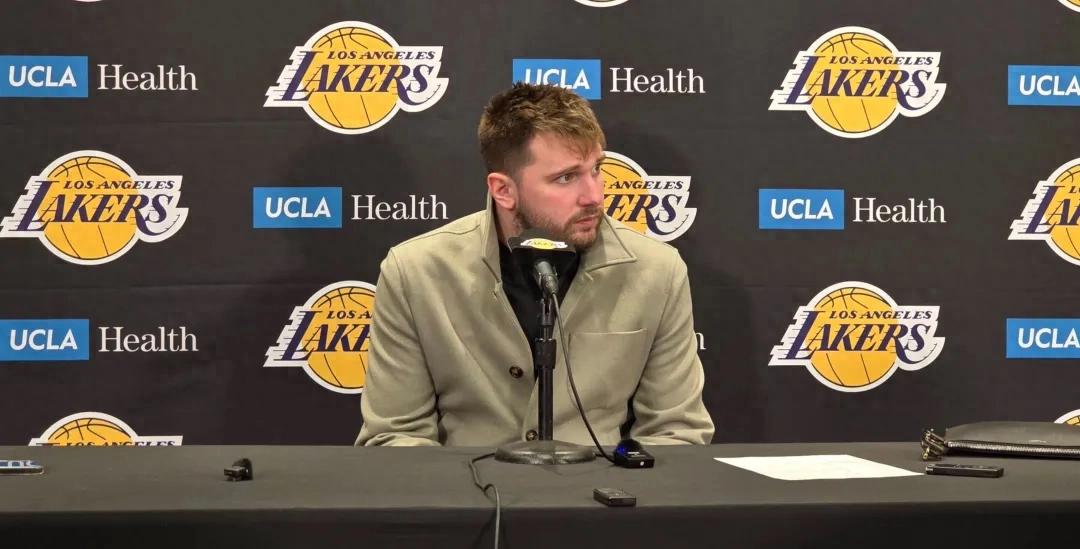 Reddick proactively adjusted the lineup! The Lakers, who have been struggling lately, finally secured a win to regain momentum!