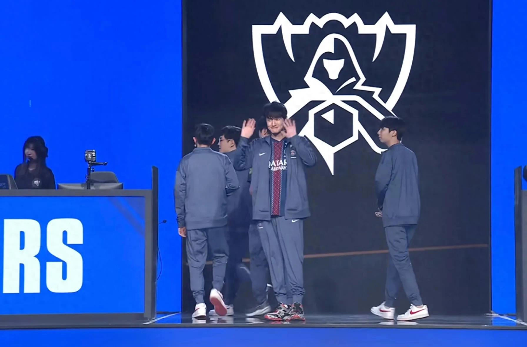 &#34;The first player to fight for UZI in S15&#34; goes viral, chasing Uzi after the match, with Karsa still known as the crybaby