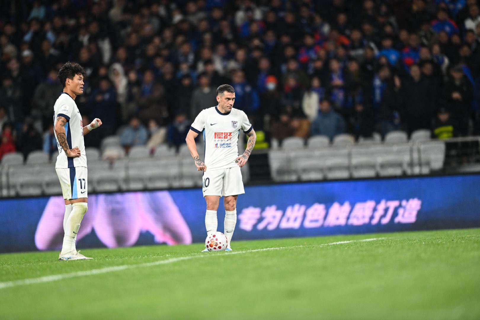 Returning to Wuhan, Stanciu remains the key to victory or defeat.