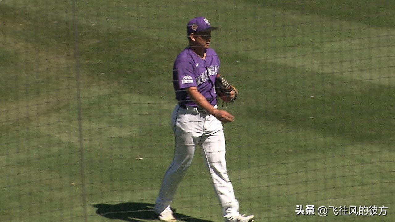 Tomoyuki Sugano pitched 4.1 innings as the starter, allowing 2 runs, and was hit by 6 hits including 5 long hits, one of which was a two-run homer.