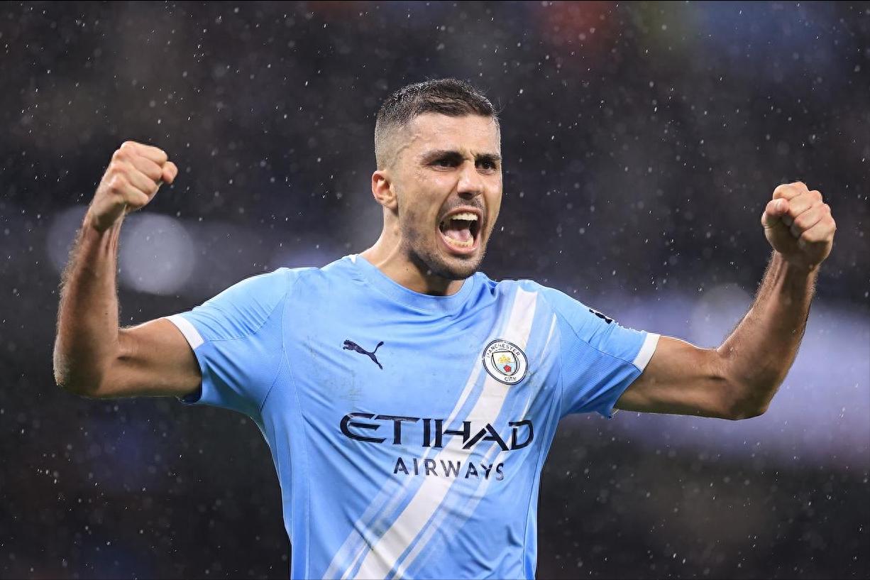 Manchester City's Golden Ball-winning midfielder's value has dropped four consecutive times, now only half of his peak value, with just one year left on his contract.