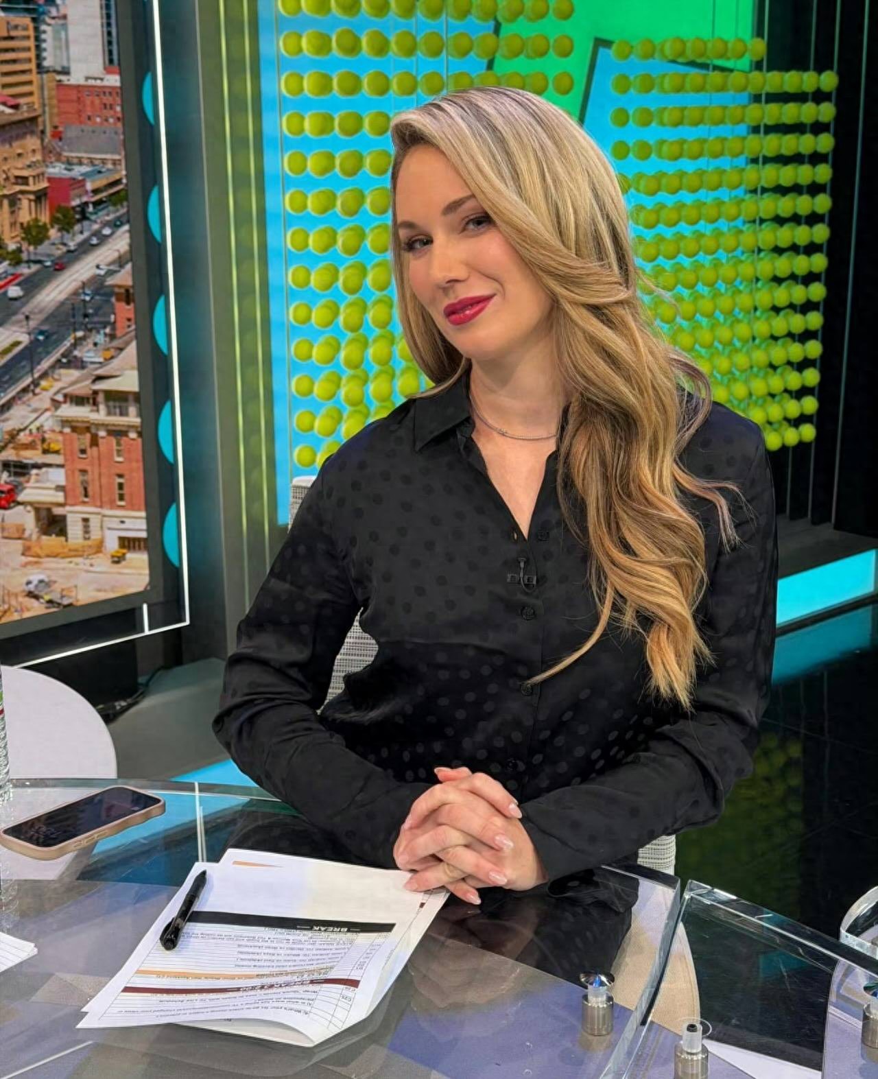 Collins predicts Svitolina will win at least 10 Grand Slams, and Sabalenka will also secure double-digit Grand Slam titles.