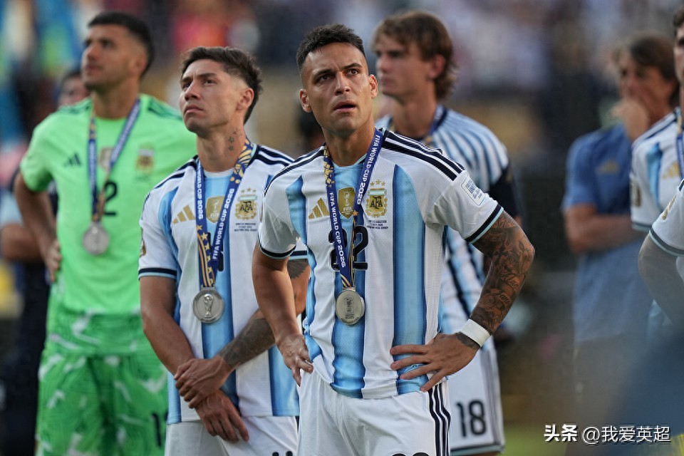 Argentina's internal conflict: 90 million euro star striker upset over not playing in World Cup final, publicly likes and questions the coach
