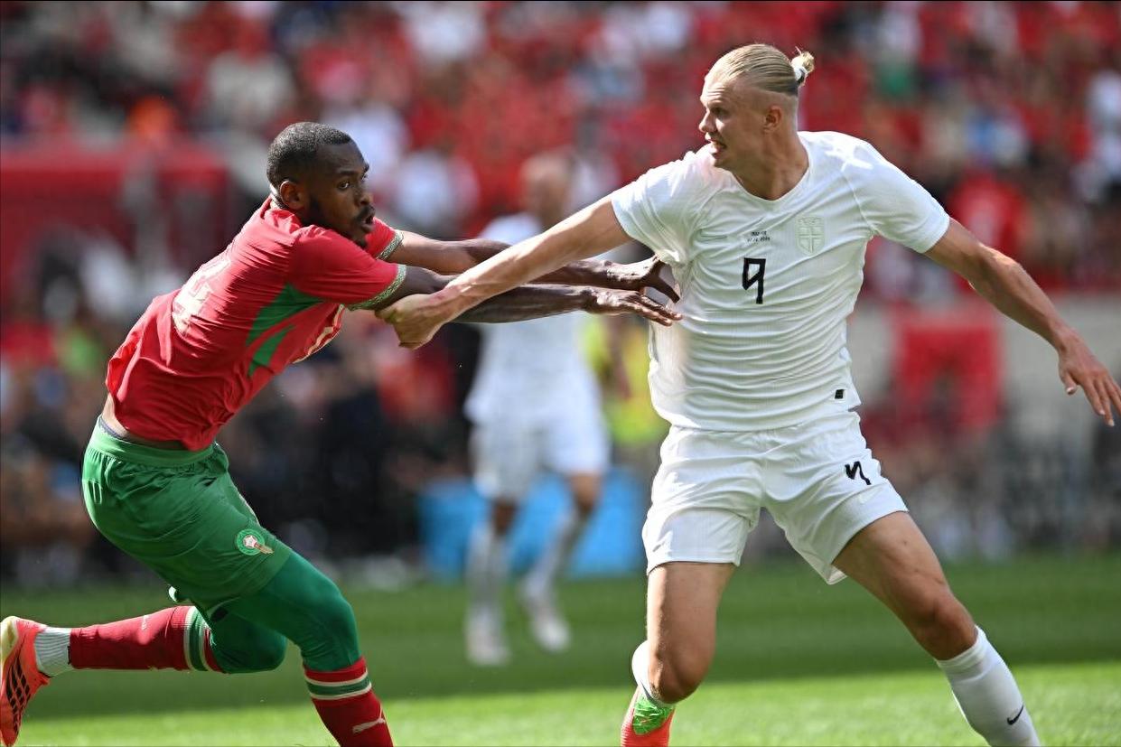 The poor stats of the world's top striker against the African champions: Haaland started for 72 minutes, had 4 touches, and zero shots on target.
