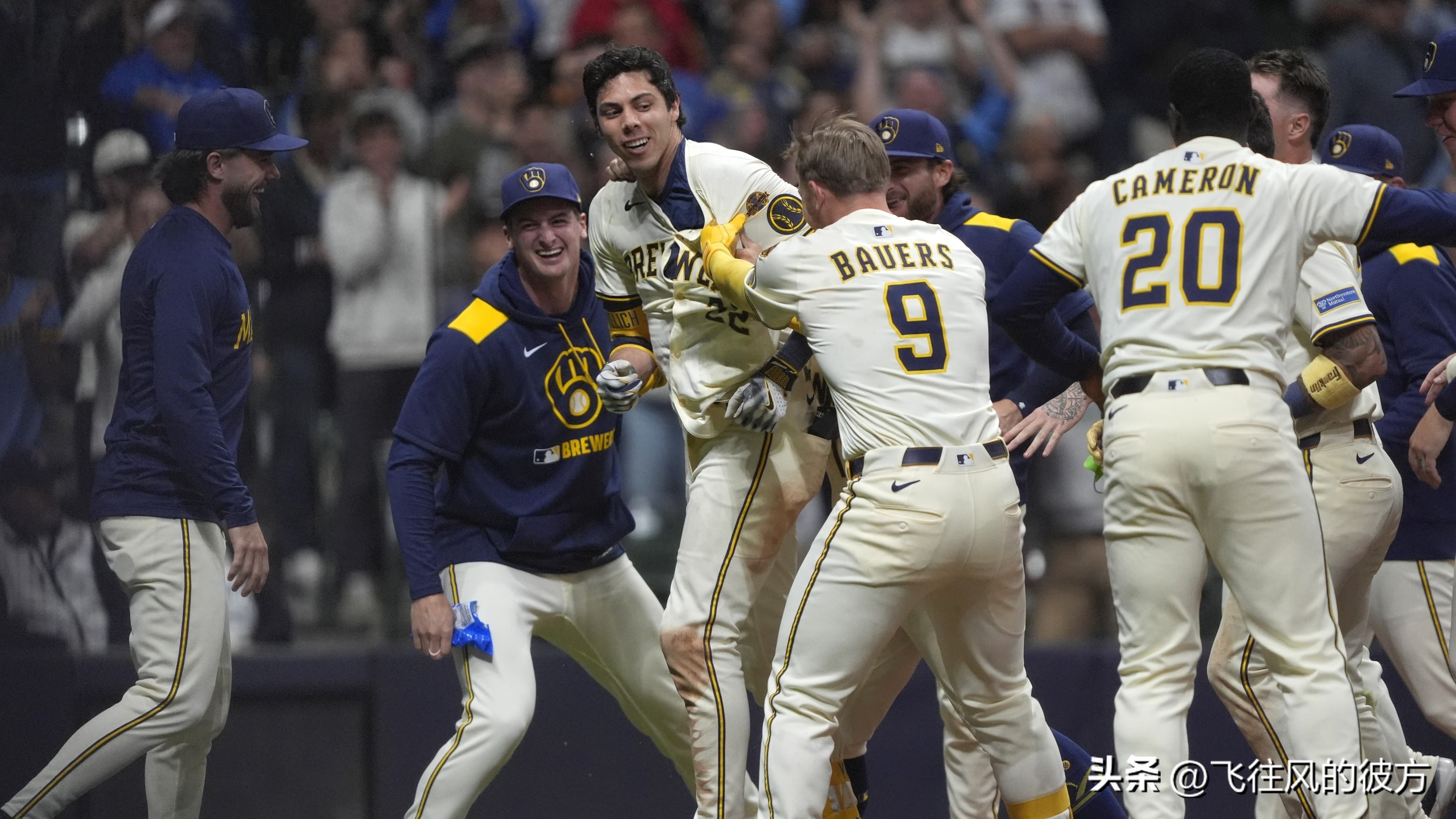 Jelic's first goodbye home run in his career was a slam shot! Brewers Playoffs Red Sox