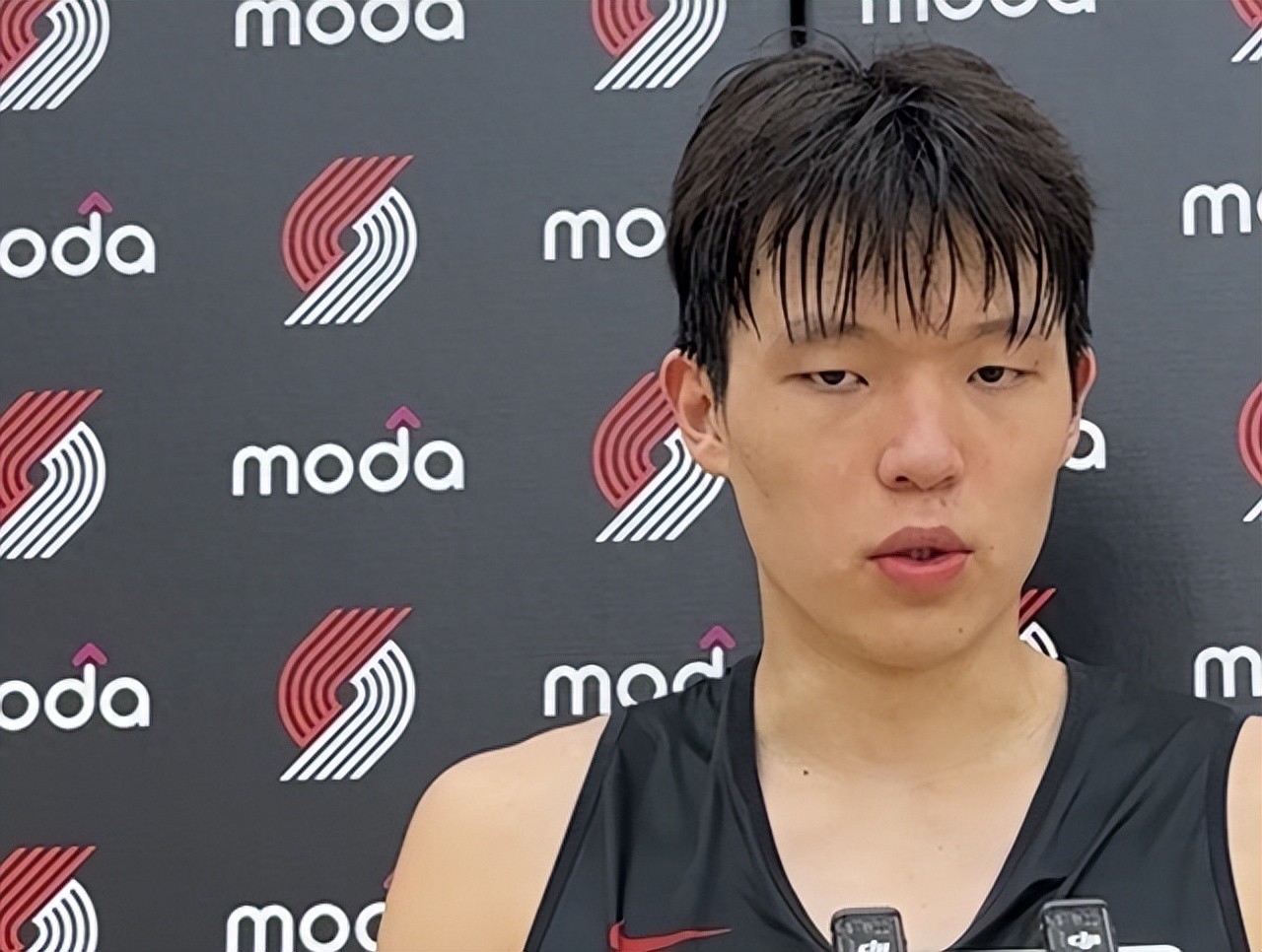 Yang Hansen's trial for the Trailblazers was exposed: 90 minutes to leave a positive impression and take the initiative to communicate with teammates