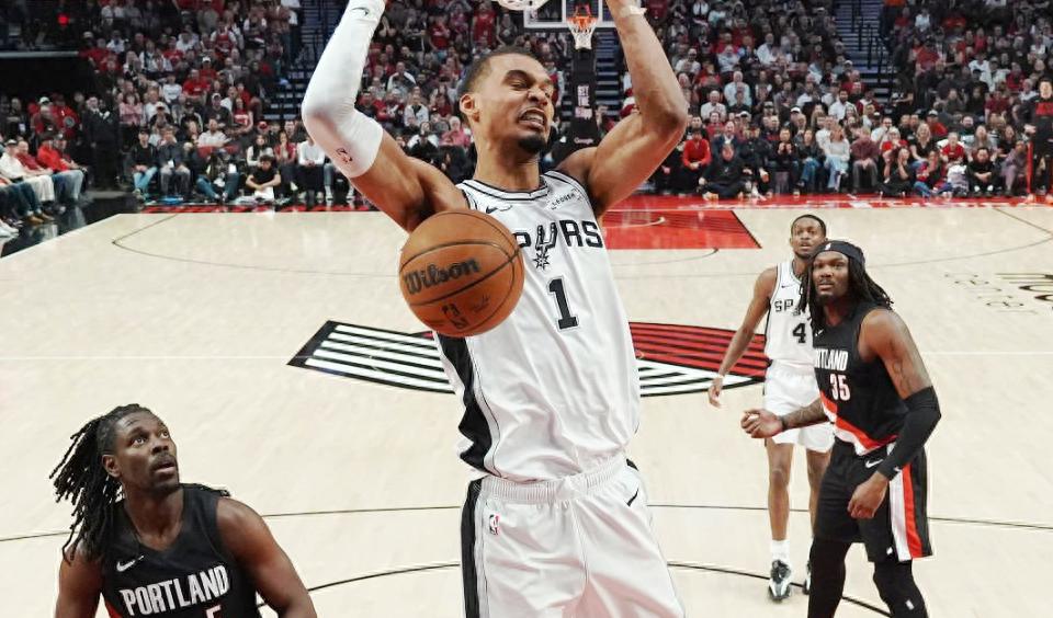 19分大逆轉！文班復出27分11板4斷7帽 馬刺擒拓荒者總分3-1領先