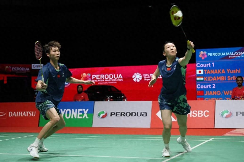 In the semi-finals, the team won the civil war, and the Guoyu Zhenxin and Phoenix pairs met in the 2025 Malaysia Mixed Doubles final