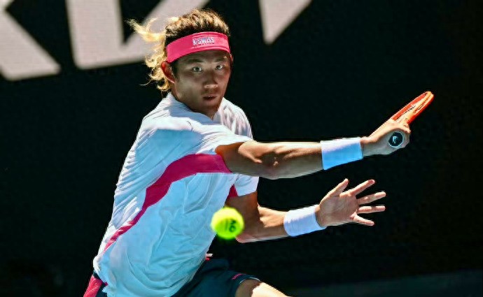 Four players competing! Chinese men's tennis finally shows some backbone