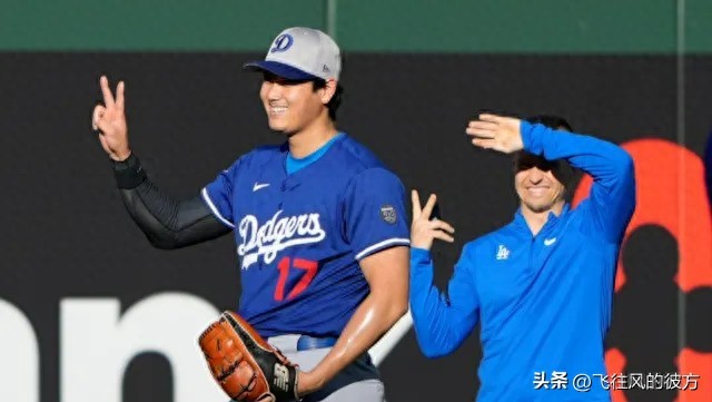 Shohei Ohtani Leads the Wild Card Series, Throws 33 Pitches on Off Day; Dodgers Manager Keeps Plans Under Wraps