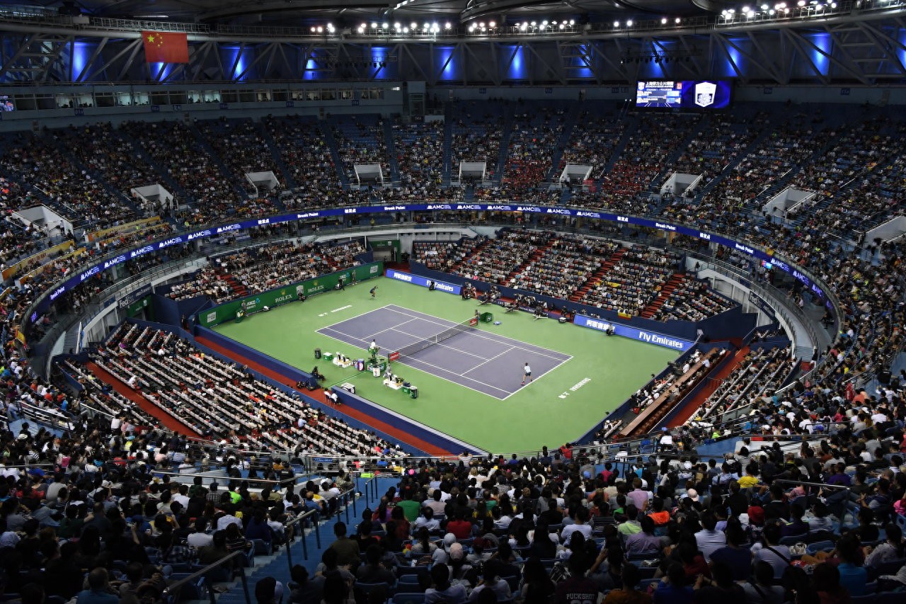 Shanghai is fond of Wawrinka, ZZZ young player faces tough opponents, 11 Chinese women compete in doubles, Shapovalov exits in first round after marriage.