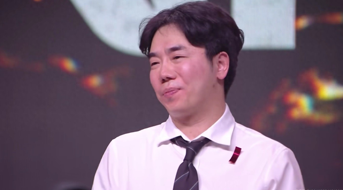 LPL冠軍教練引爆風波!擊敗Faker後,Homme言論引起爭議,369成為受害者