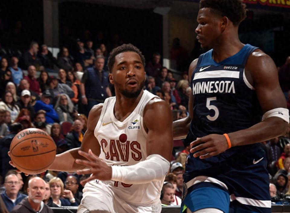 Five Cavaliers score over 20 points! Revenge ends Timberwolves' 4-game winning streak; Mitchell scores 28, Huazi 25