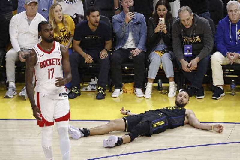 Curry is powerless to save the Warriors, and the Warriors and Rockets will play Game 7 in Houston on the 5th