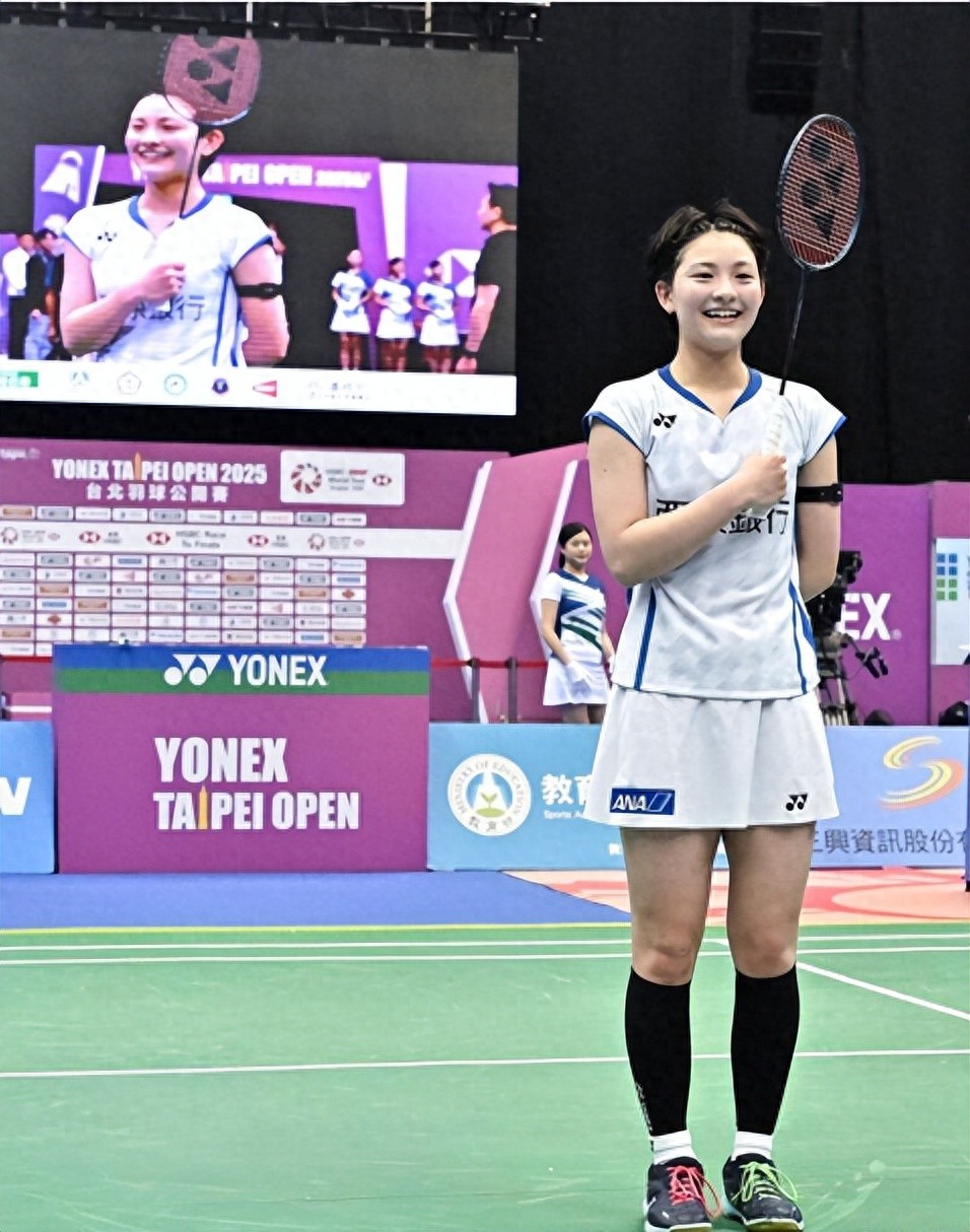 Japan's rising star Yuka Miyazaki surpassed Chen Yufei in the world rankings, and posted a message after reaching the top in Taipei