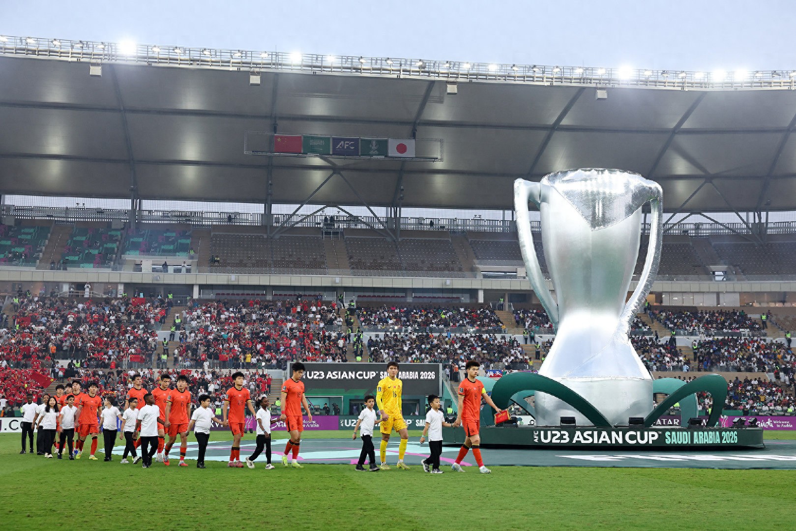 Though defeated, the honor remains; the future is promising: finishing as runners-up in the U23 Asian Cup is a true “recognition” of China’s youthful football strength.