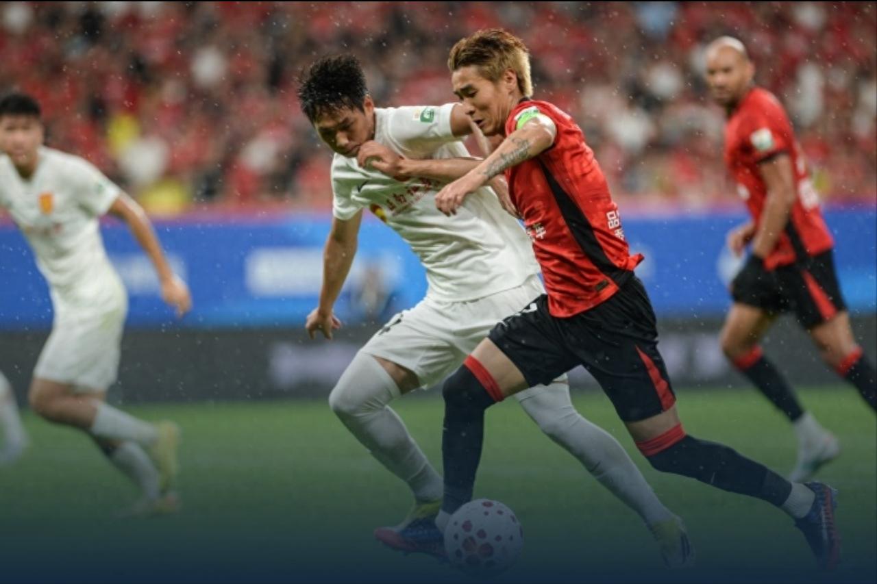 Chengdu-Chongqing Derby Ends in Draw, Chengdu Rongcheng Leads with 14 Points Showing Championship Quality