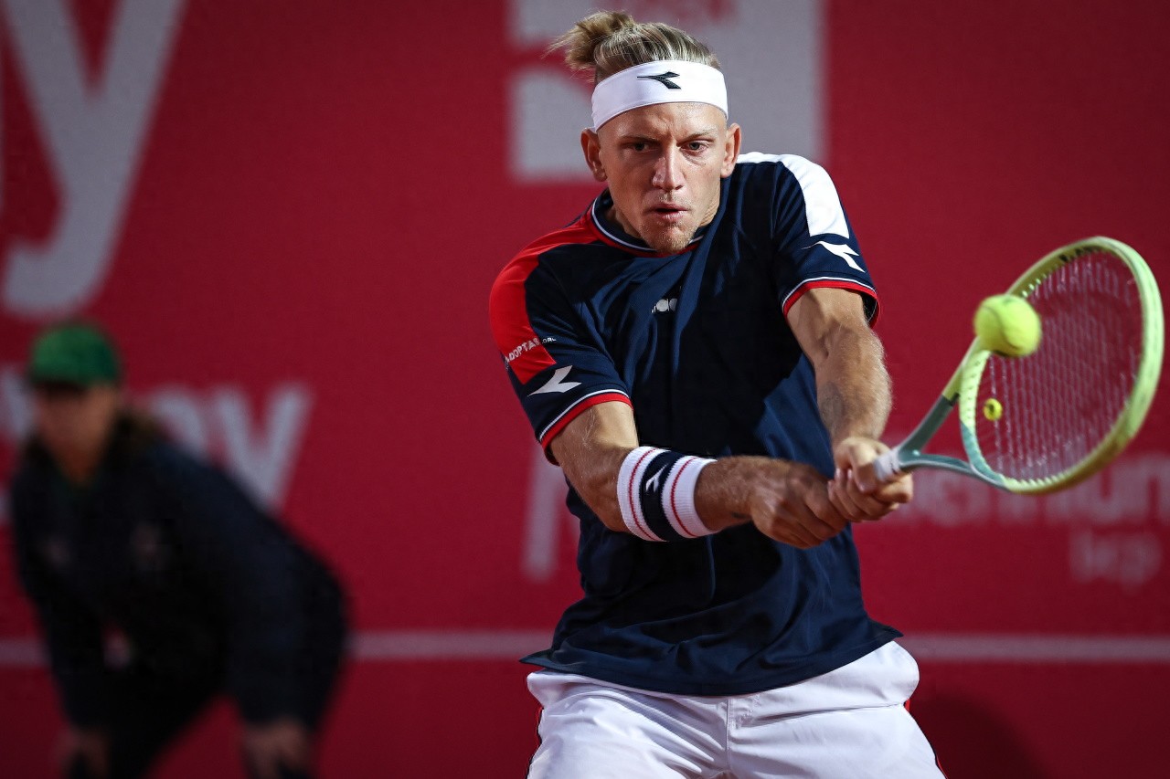 Benneteau's Tragic Fate: Losing All Ten Finals Across Four Continents in Seven Years