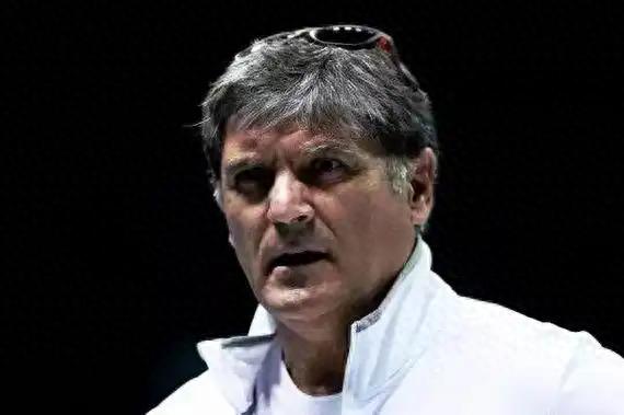 托尼表示阿卡的對手不及納豆強,俄網主席回應球員轉籍,A拉確認復出