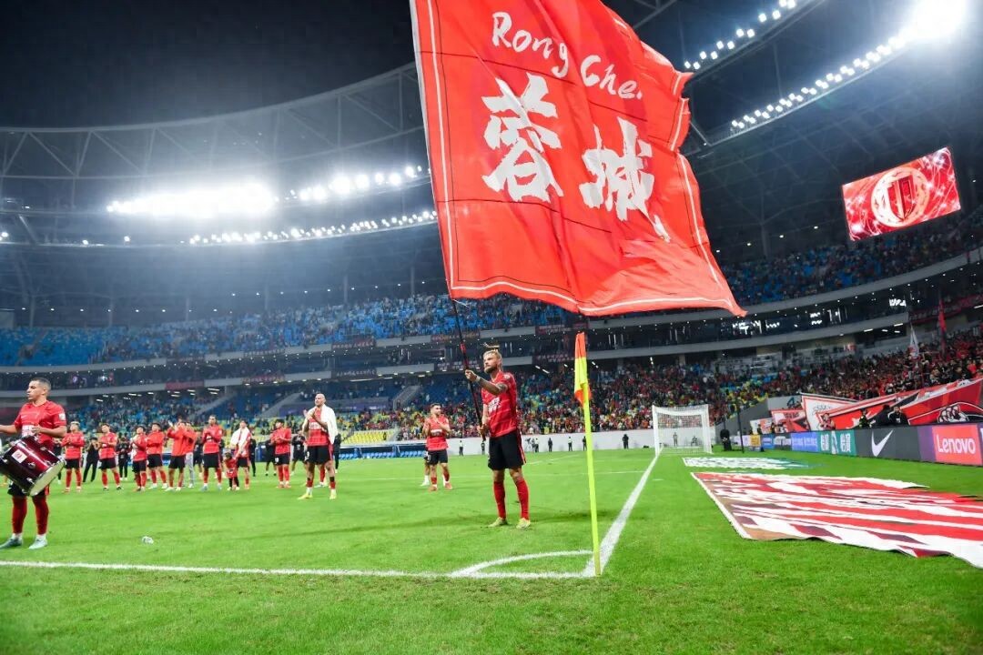 Effective rotation, Chengdu Rongcheng must compete on both fronts