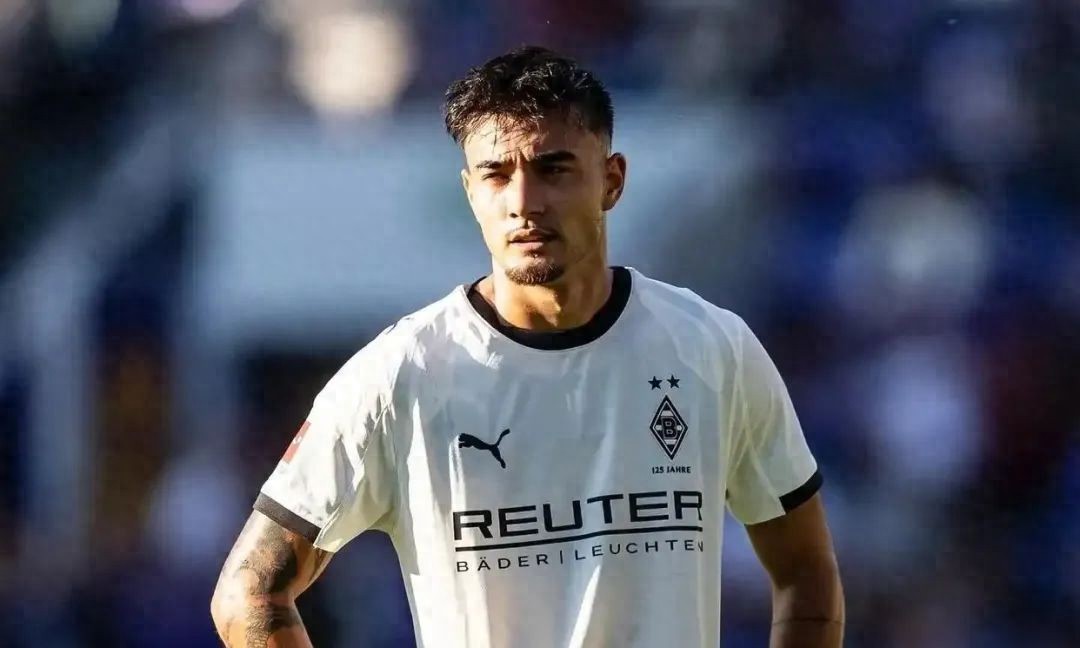 The midfielder from Mönchengladbach has completed his transfer, and the first adult naturalized player of the South Korean men&#39;s national team is about to join?