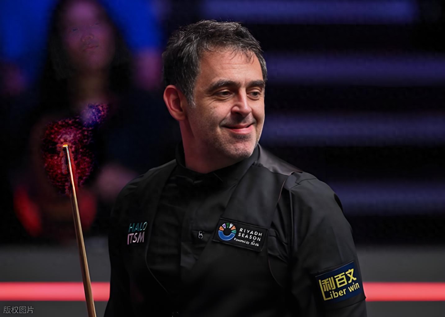 Live coverage of the Snooker German Masters: O'Sullivan vs. Long Zehuang.