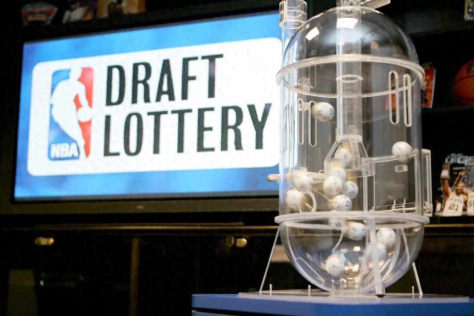 Anti-tanking proposals spark heated debate! Prominent journalist criticizes them as garbage: playoff teams shouldn't get lottery picks