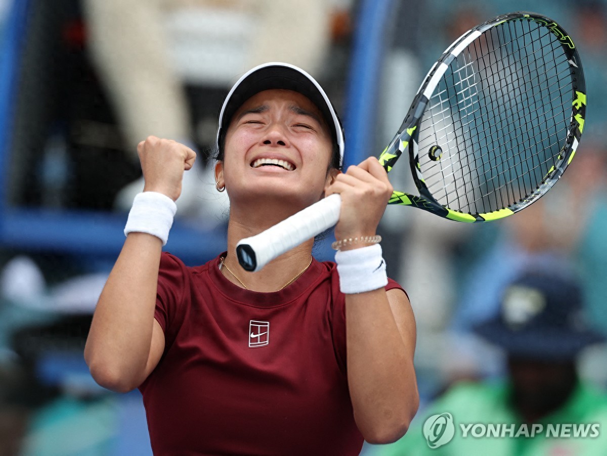 Filipino teenager Ayala swept Swiatek and reached the semifinals of the 2025 Miami Championship