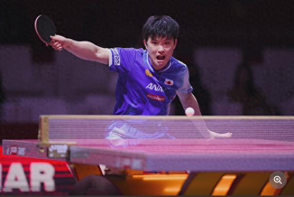 Two days before the end of the 2025 World Table Tennis Championships, Tomokazu Zhangmoto, who advanced on both fronts, led Japan to maintain a complete victory