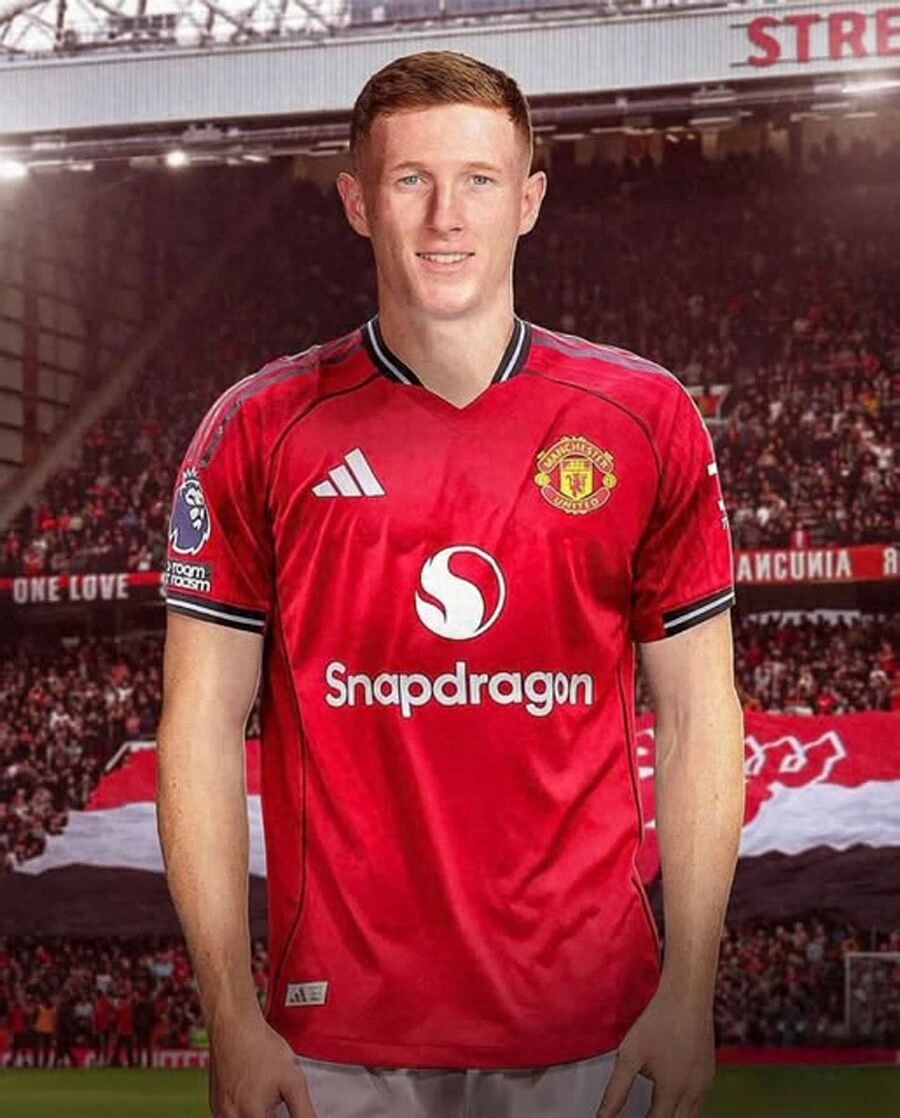 Manchester United aims to sign Nottingham Forest&#39;s midfield star, who is valued at £70 million! Newcastle&#39;s misstep benefits the Red Devils&#39; pursuit.