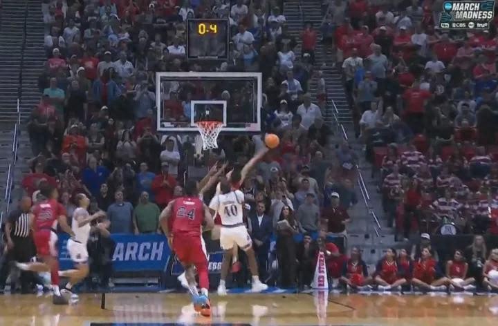 Crushed by a buzzer-beater! Another top draft prospect eliminated! All 26.6 million March Madness prediction brackets were wrong.