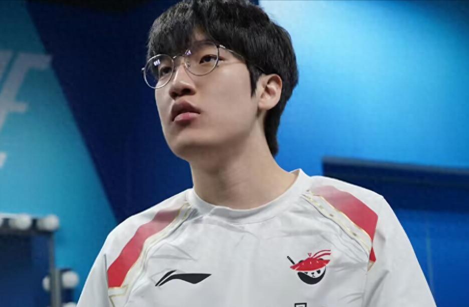 LPL's first "Ship Breaker" team was born! Only win the Galaxy Battleship, AL is completely reduced to a pseudo-strong team?