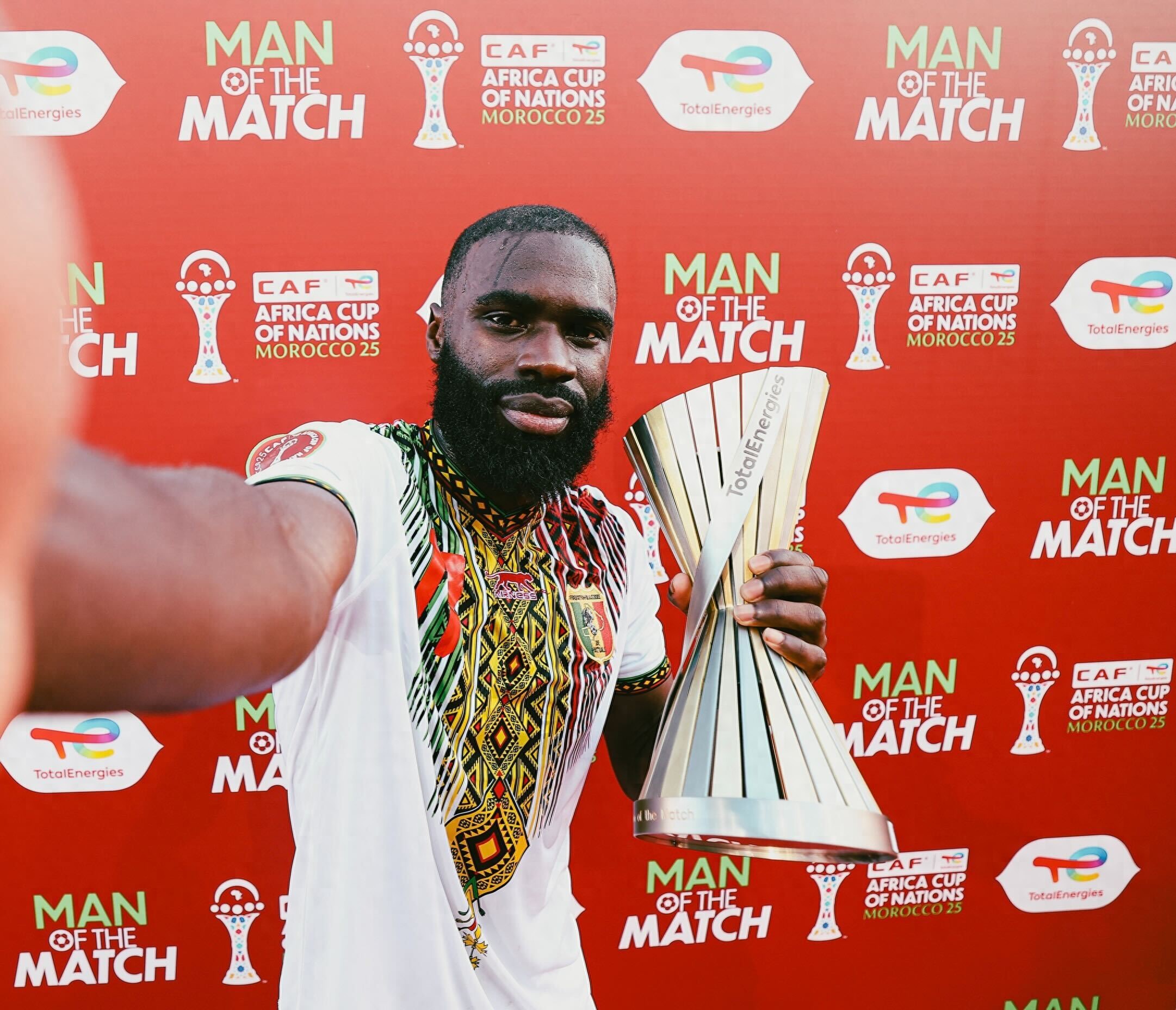 Manchester United is reportedly set to sign a forward on a free transfer next summer as a backup, with a weekly wage of £50,000! Decision revealed after missing out on Semenyo