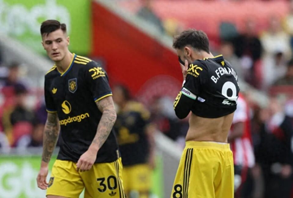 Manchester United suffered a humiliating 1-3 defeat again, but Amolin refuses to resign and firmly believes in a comeback! Their record is now close to the level when Ten Hag was dismissed.