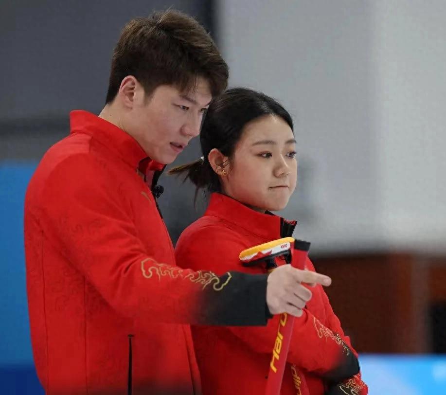 Curling Mixed Doubles World Championships: Han Yu + Wang Zhiyu VS South Korea, with a stable performance and a 3-1 half-time lead