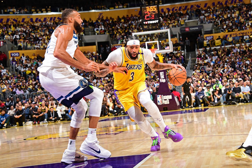 Fending off a 19-point comeback! Lakers secure opening win, LeBron and Davis combine for 52+21+8, Edwards scores 26+6+4 turnovers