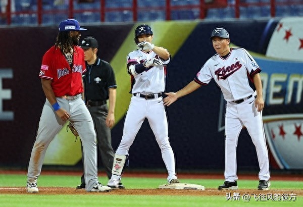 Dodgers’ media suggests Kim Hoo-seong recruit Song Seong-mun; Korean media jokes: forming a “bench duo”?