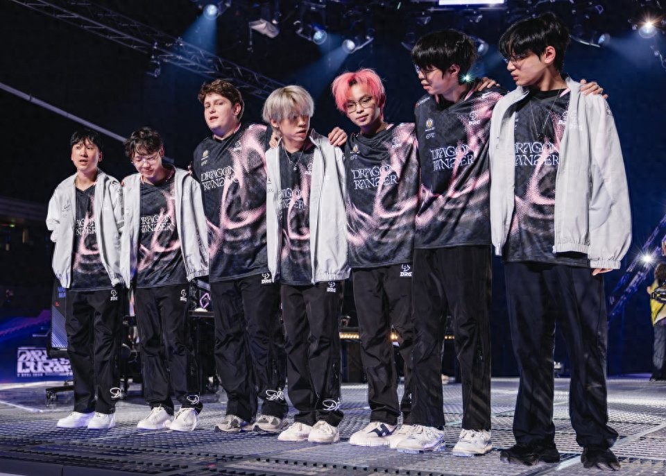 DRG becomes the first team eliminated in London, finishing 11th-12th to earn a $15,000 prize.