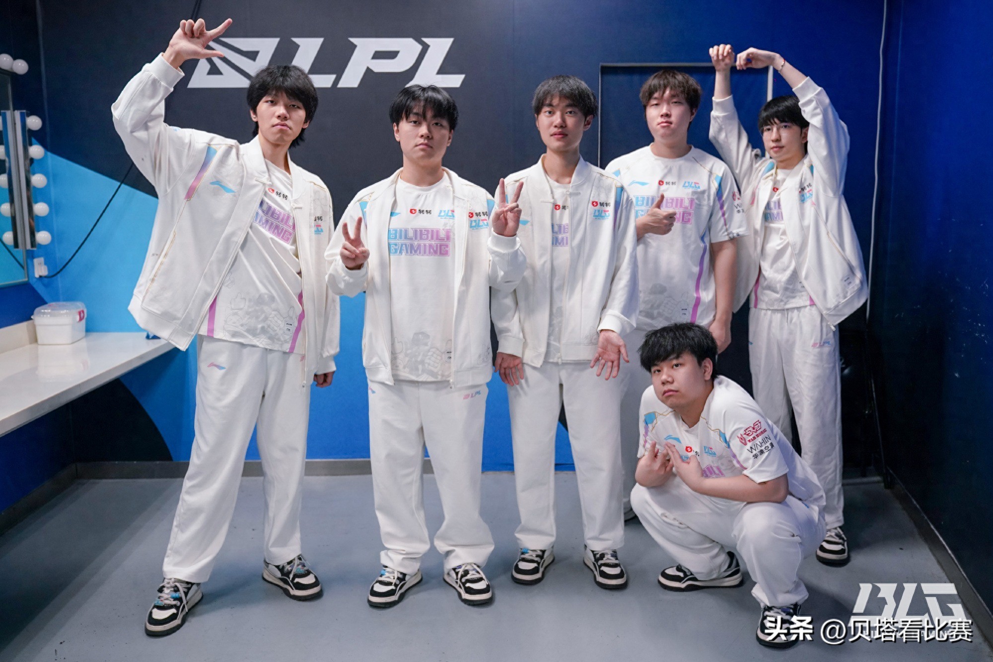 Korean netizens heatedly discuss TES eliminating BLG: Both teams are weak! BLG’s elimination is good news for the LCK.