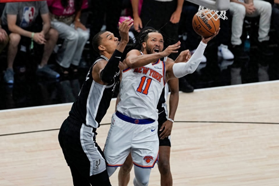 Official FMVP rankings updated on league website: Brunson tops the list, Knicks sweep top three, Wembanyama only fifth