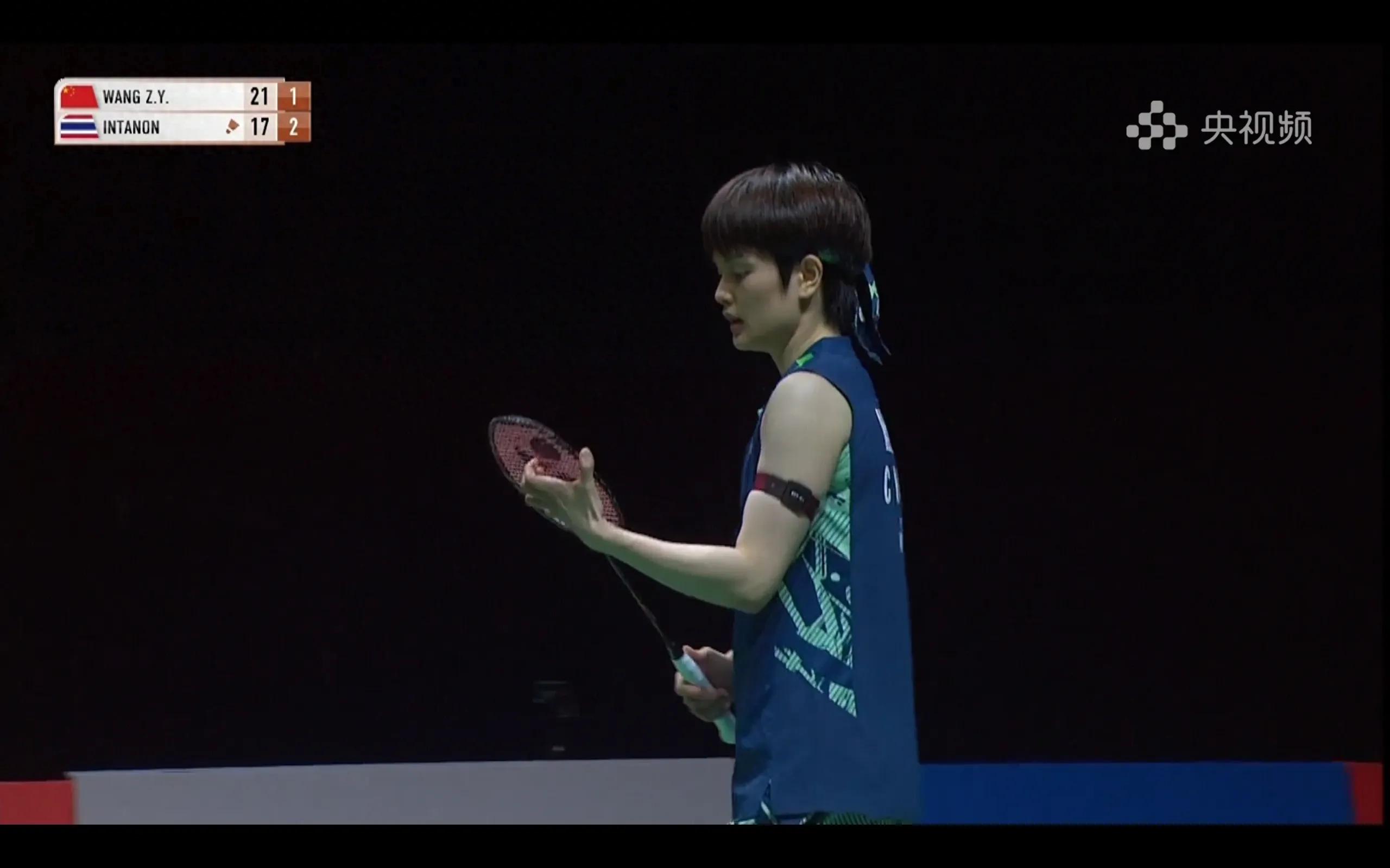 The latest report of the Badminton Malaysia Masters National Feather 4 wins and 1 loss is being broadcast live Li Shifeng