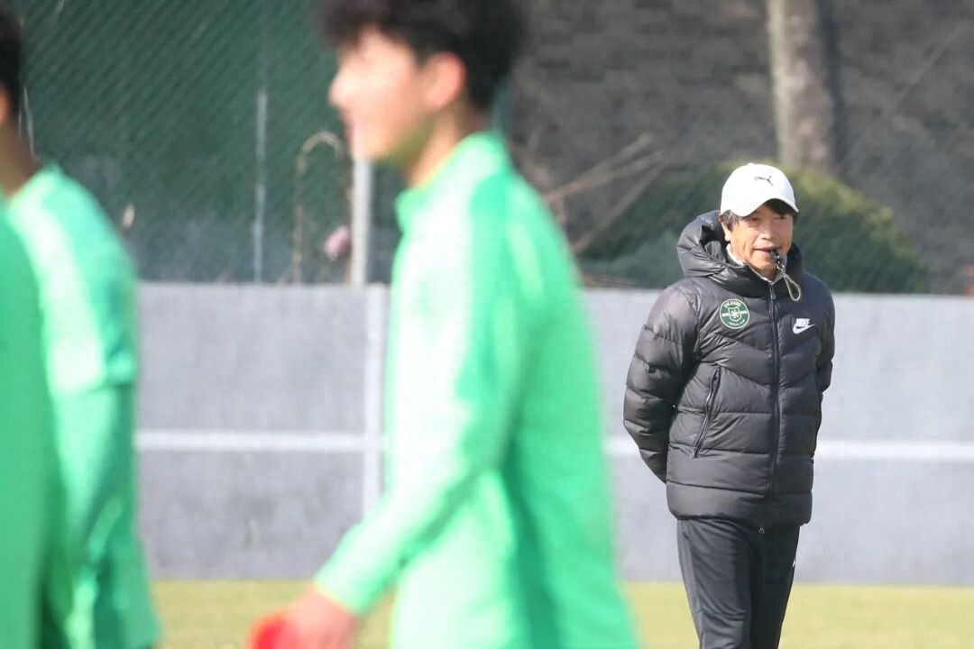 Zhejiang FC's Youth Training Cultivators: Persistence is Key in Youth Development!